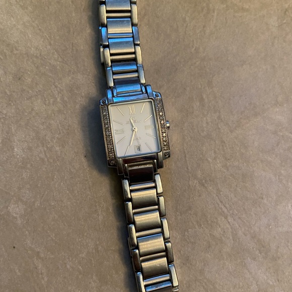 Lucien Piccard stainless steel watch with diamond detail - Picture 4 of 6